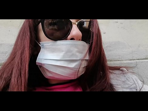 ❤️ Nicoletta hefnir sín á nágranna sínum og pissar í bílskúrinn hans (sérstök Covid19 ítalsk sóttkví) Fjandinn myndband á klám is.assistentai.ru ❌️❤